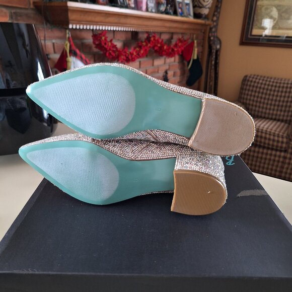 Betsey Johnson "Kyla" Rhinestone Ankle Boot - Size 8 - Picture 3 of 3